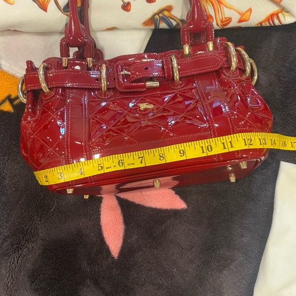 Burberry patent leather Burgundy handbag - Picture 13 of 17
